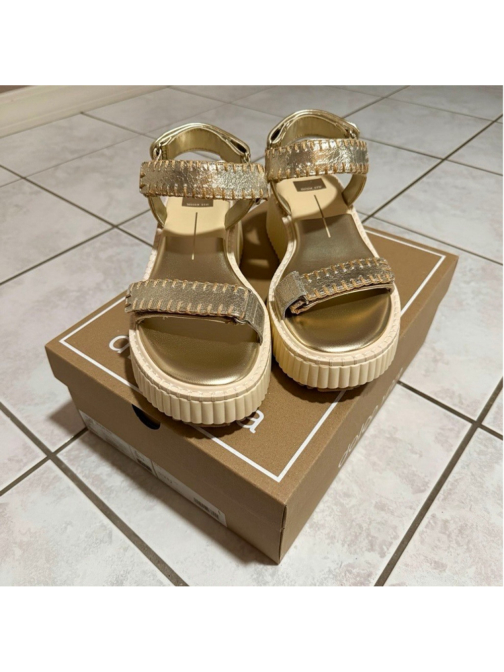 Dolce Vita Women’s Gold Leather Platform Sandals Hook & Loop Ankle Strap 8.5